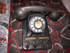 telefon director vechi rar din ebonita complet are furca sparta dar completa b9 foto