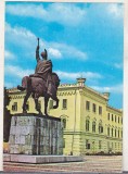 bnk cp Alba Iulia - Muzeul Unirii si statuia M Viteazul - necirculata - mf