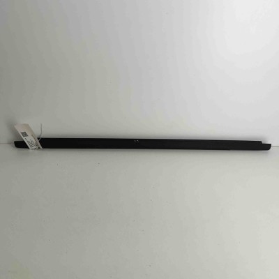 Chedar geam ușă dreapta spate BMW iX1 U11 BEV 2023 OEM: 9451524 foto