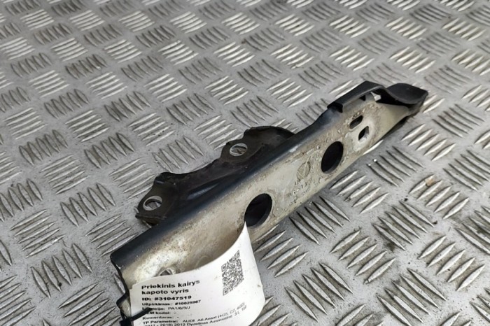 AUDI A6 Avant 4G5, C7, 4GD 2012 OEM: 4G8823301D SKU: 31047519