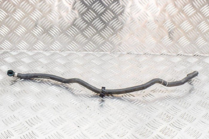 Furtun de lichid de răcire PORSCHE CAYENNE 92A 2015 OEM: 7P5.121.447.C,7P5121447C | 11506430