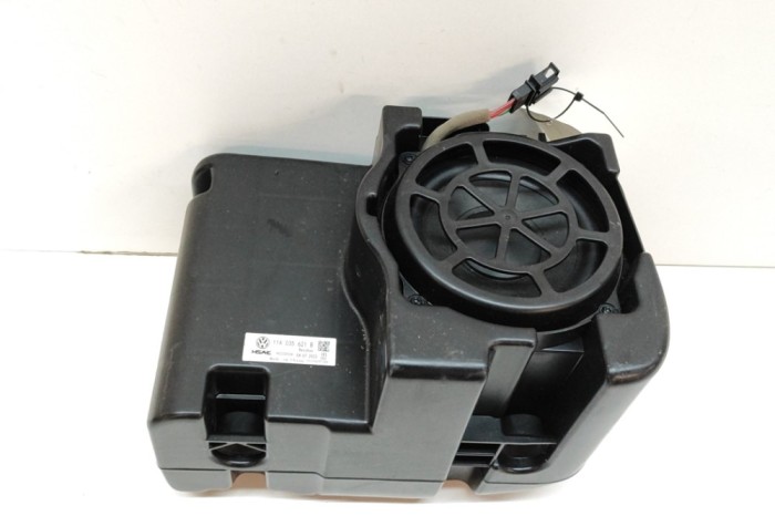Subwoofer AUDI Q4 SUV F4B 2022 OEM: 11A035621B | 22748867