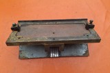 B245 Masa sinus inclinabila pentru masa magnetica
