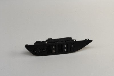 Buton geam ușă dreapta față PEUGEOT 2008 II 2023 OEM: 98421760ZD 30422065 foto
