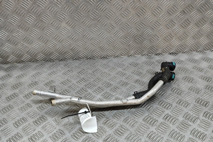 Furtun de lichid de răcire LAND ROVER RANGE ROVER VELAR L560 2018 OEM: GX63-18C553-BC | 27529158
