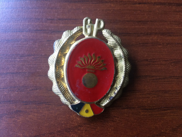 insigna garzi patriotice infanterie GP romania RSR comunista epoca de aur hobby