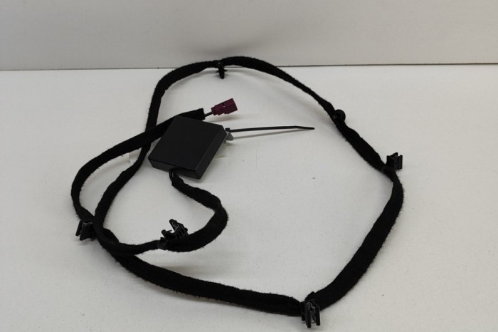 Amplificator de antena RENAULT ZOE BFM_ 2020 OEM: 282B80824R 25833289