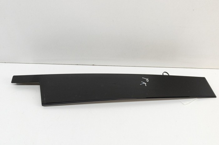 Ornament vertical ușă st&acirc;nga față MERCEDES-BENZ GLE W167 2024 OEM: A1676903300 28616159