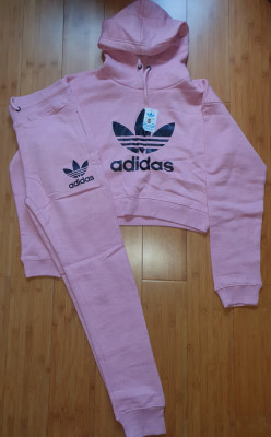 Trening fata Adidas hanorac scurt si pantaloni slim roz masura Small foto