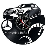 Ceas de perete decorativ realizat din disc de vinil, Model Mercedes-Benz cu Bord si Vitezometru, Negru, 30 cm