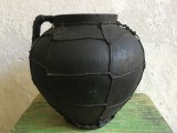 Arta / Traditie - Oala veche taraneasca cu toarta ,, imbracata ,, cu sarma realizata la Marginea / Moldova in secolul XIX model deosebit de colectie !