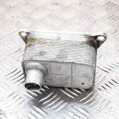 Răcitor de ulei AUDI A3 8P1 2012 OEM: 06J117021J | 3158115 foto