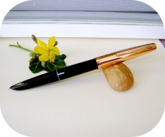 Stilou HERO 330_negru foto