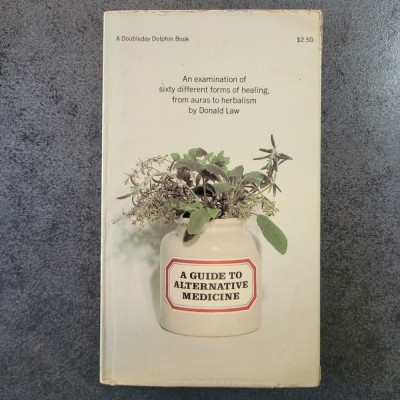 A guide to alternative medicine (1976) foto