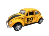 Macheta Volkswagen Beetle Classic galbena 1:32 stil retro de colectie lumini si sunete