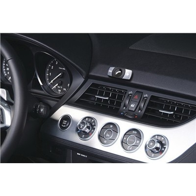 SISTEM CARKIT HANDSFREE BLUETOOTH CU BUTOANE LUMINOASE 2131 foto