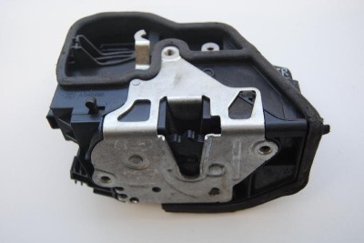 &amp;Icirc;ncuietoare ușă dreapta spate BMW 7 E65, E66, E67 2007 OEM: 7167076 1874659 foto