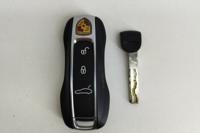 Cheie de contact PORSCHE PANAMERA 971 2018 OEM: 971.959.753.F,971959753F | 23509375 foto