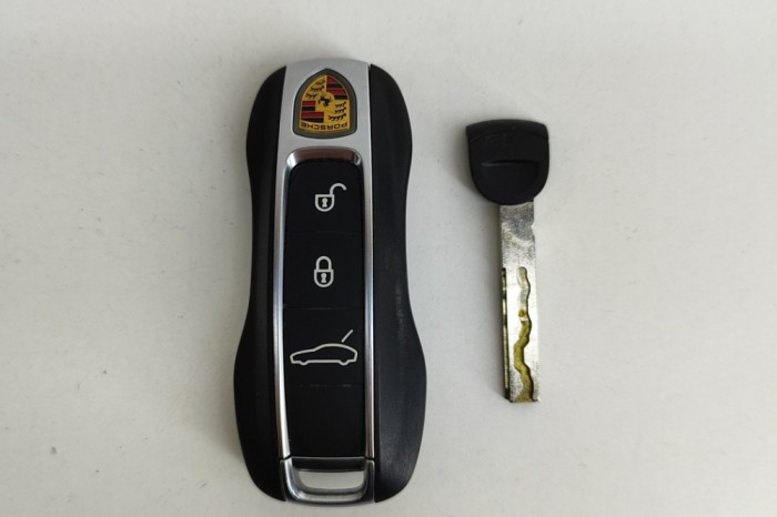 Cheie de contact PORSCHE PANAMERA 971 2018 OEM: 971.959.753.F,971959753F | 23509375
