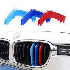 Emblema ornament plastic grila BMW MPower Seria 3 (F30,F31) 8 bare 2013-2017