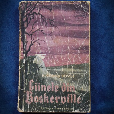 CAINELE DIN BASKERVILLE - A. CONAN DOYLE - CUTEZATORII foto