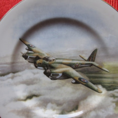 FARFURIE DECORATIVA PORTELAN ENGLEZESC BONE CHINA AVION MOSQUITO