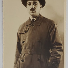 POETUL GEORGE MAGHERU 1892-1952 , FOTOGRAFIE , ANII ' 30