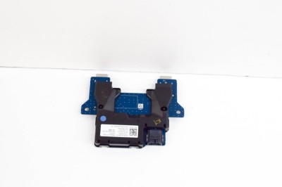 USB TESLA MODEL 3 2019 OEM: 1121700-00-C 21559313 foto