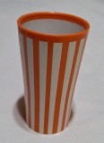 Pahar din plastic pentru voiaj - produs romanesc, fabricat in era socialista, anii 1970 - obiect decor - arta decorativa