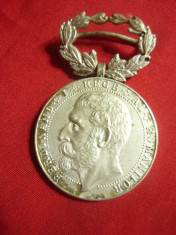 Medalie cl.II - Rasplata Muncii pt.Constructiuni Scolare -Regele Ferdinand I foto