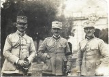 M1122N General rom&acirc;n decorat cu Crucea comemorativă a războiului 1916-1918, cu mai multe barete, la Alba Iulia, 1923