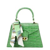 Geanta din piele naturala cu esarfa 8953 121 Verde