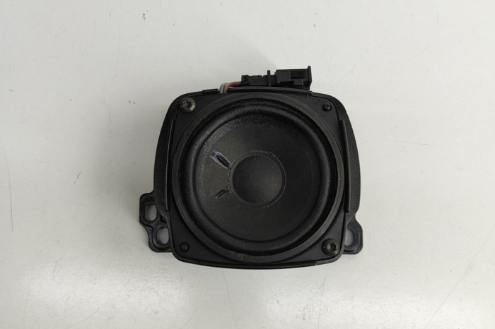 AUDI A8 D3 4E2, 4E8 2006 OEM: 4E0035411G SKU: 29399573
