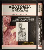 Rar ANATOMIA OMULUI &ndash; ATLAS FOTOGRAFIC 286 pag, bogat ilustrat 29x22cm Limba Romana ANATOMIE MEDICINA DISECTIE Universitatea Georgetown, Washington DC