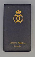Cutie - Ordinul / Decoratia Coroana Romaniei, Comandor, Carol II, de H. Weiss foto