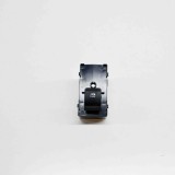 Buton geam ușă dreapta spate HYUNDAI TUCSON NX4E, NX4A 2021 OEM: 93581N70504X | 15235352