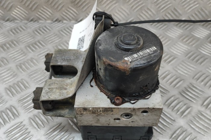 Pompa ABS BMW 3 E36 1990 OEM: 1164047 28498144