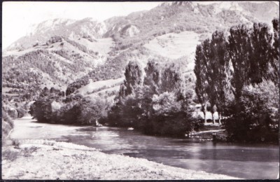 AMS - ILUSTRATA 872 MUNTII APUSENI - VALEA ARIESULUI 1963, CIRCULATA foto