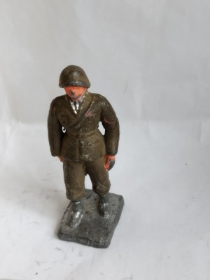 bnk jc Soldat de plumb - producator neidentificat - anii `40-`50 foto