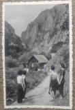 Tineri la Cheile Turzii// foto, 1960
