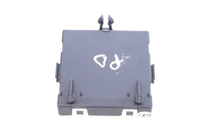 Modul de control ușă dreapta față MERCEDES-BENZ C W205 2017 OEM: A2059000628 24868063