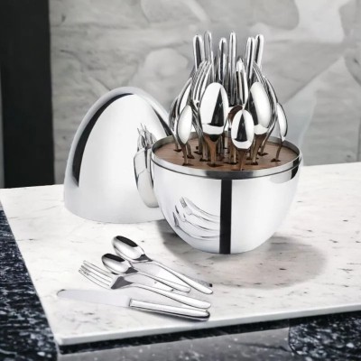 Set tacamuri premium cu suport argintiu foto