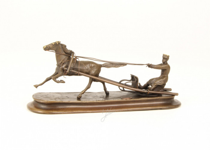 Barbat cu un cal - statueta din bronz UP-75