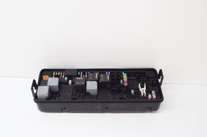 Modul panou de siguranțe LAND ROVER RANGE ROVER SPORT II L494 2017 OEM: HPLA-14N030-AB,E04467902,GPLA-14K016-CC,58L711F03 14632015