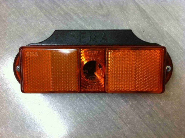 Lampa gabarit auto BestAutoVest 12V/ 24V dreptunghiulara portocalie, 125x55x45mm , cu suport fixare, 1 buc. Kft Auto
