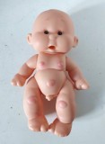 (T) Papusa vintage bebe Gadir Artesanal, baiat, 19 cm, anii 80, anatomic corect