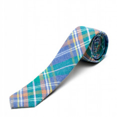 Cravata turcoaz in carouri