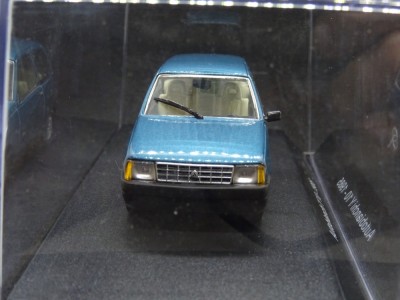 Macheta Autobianchi Y10 1985 Starline 1:43 foto