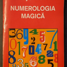 Numerologie NUMEROLOGIA MAGICA – Gladys Lobos 262 pag 1993 Ed. Elit Comentator