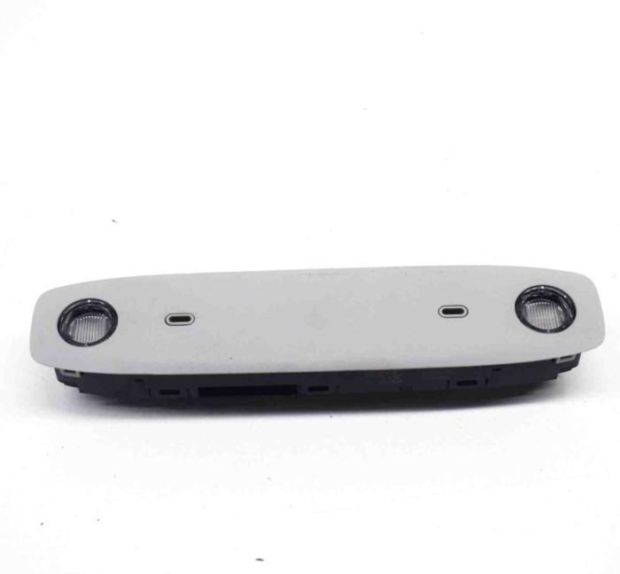 Iluminare interioară TESLA MODEL 3 2021 OEM: P1092574-00-C 17132667